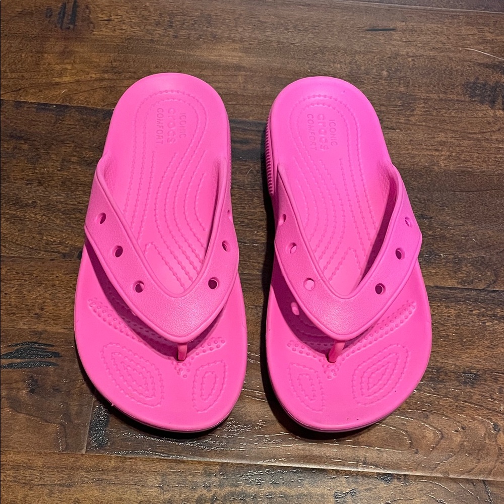 CROCS Vibrant Pink Flip Flops
